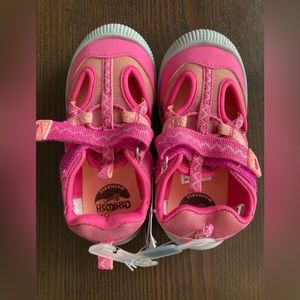 OshKosh Toddler Size 8 Washable Sneakers new with tags